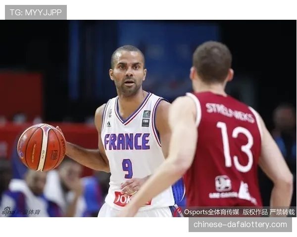 帕克28分11助攻准两双 南京后卫进攻组织表现均衡